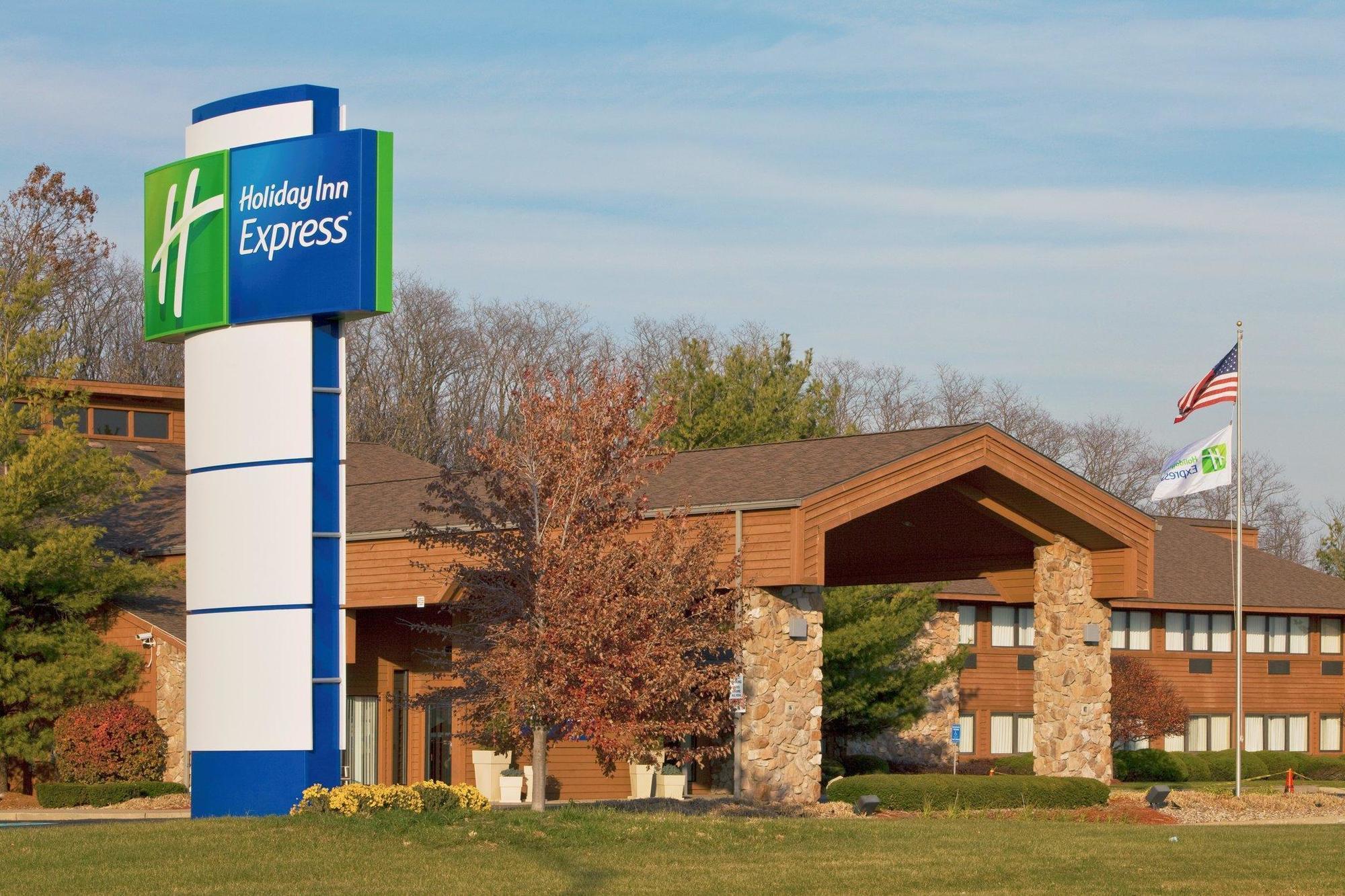 Country Inn & Suites By Radisson, Mishawaka, In South Bend Buitenkant foto